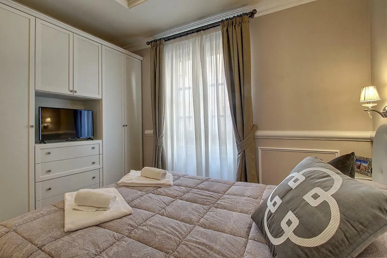 Art Apartment Luxury Family Suite Флоренция
